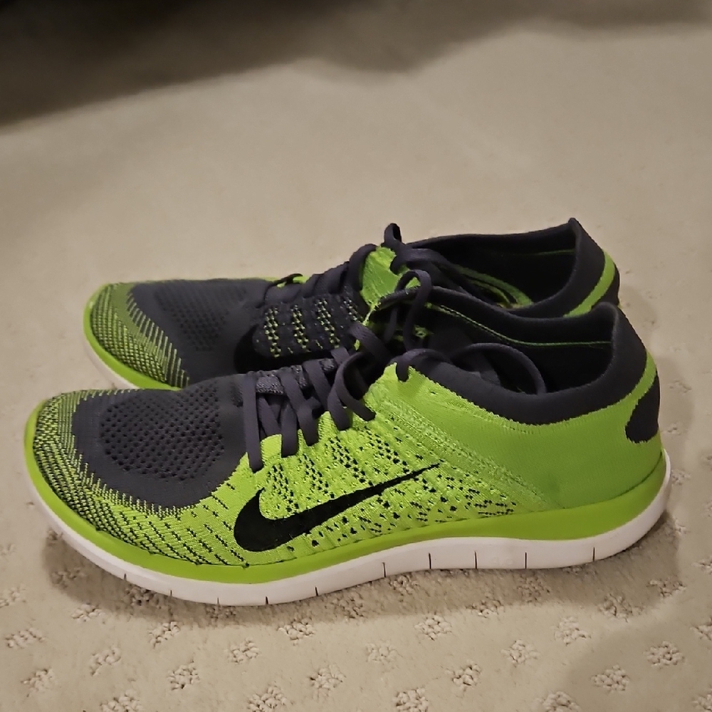 Nike Lime Green and Charcoal Sneakers